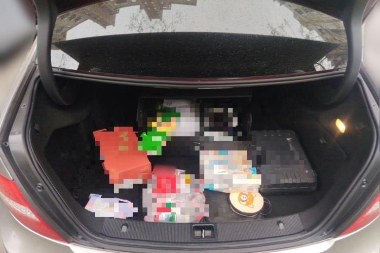 Used Mercedes-Benz C-Class 2013 C 260 Fashion Edition Grand Edition Trunk