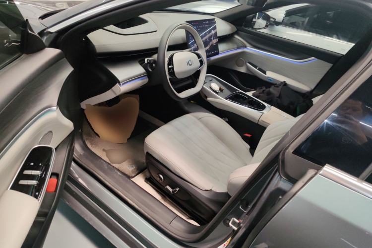 Used CHANGAN NEVO A07 2025 Blue Whale Range-Extending Version 230 Flagship Model