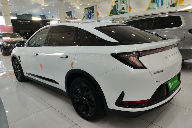 Used ARCFOX Alpha S 2023 525E Forest Edition 175kW
