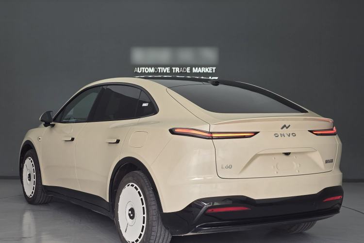 Used ONVO L60 2024 60 kWh Rear-Drive Version