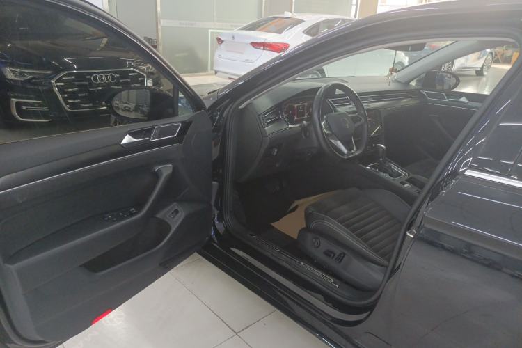 Used Volkswagen Magotan 2020 330TSI DSG Luxury Edition
