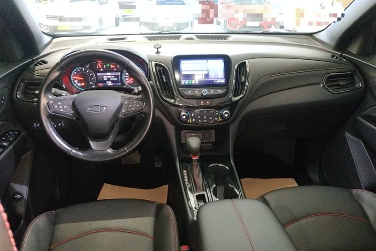 Used Chevrolet Equinox 2021 550T RS Smart Boundary-Pushing Edition Center Console