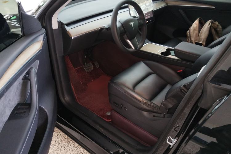 Used Tesla Model Y 2021 Standard Range Rear-Wheel Drive Version Driver Seat
