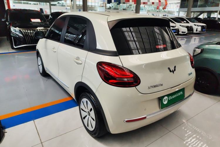 Used Wuling Bingo 2023 203km Light Edition Exterior 2