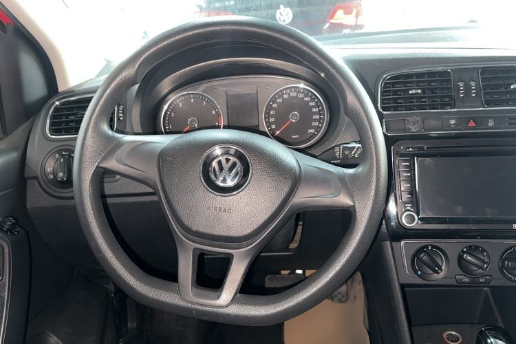 Used Volkswagen Polo 2014 1.4L Automatic Comfort Edition