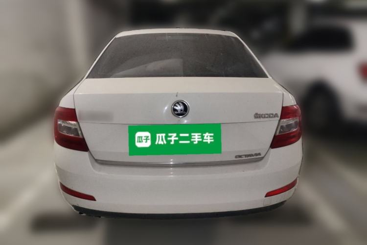 Used Skoda Octavia 2015 1.6L Automatic Yijun Edition
