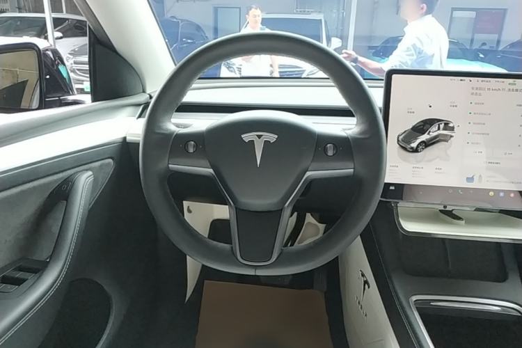 Used Tesla Model Y 2022 Revised Version Rear-Wheel Drive Steering Wheel