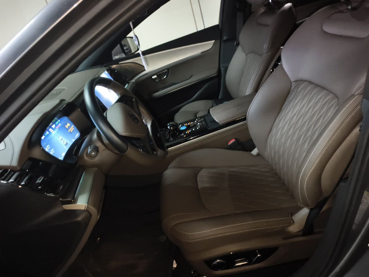 BYD Han 2025 EV 506KM Prestige Edition — снимка 15