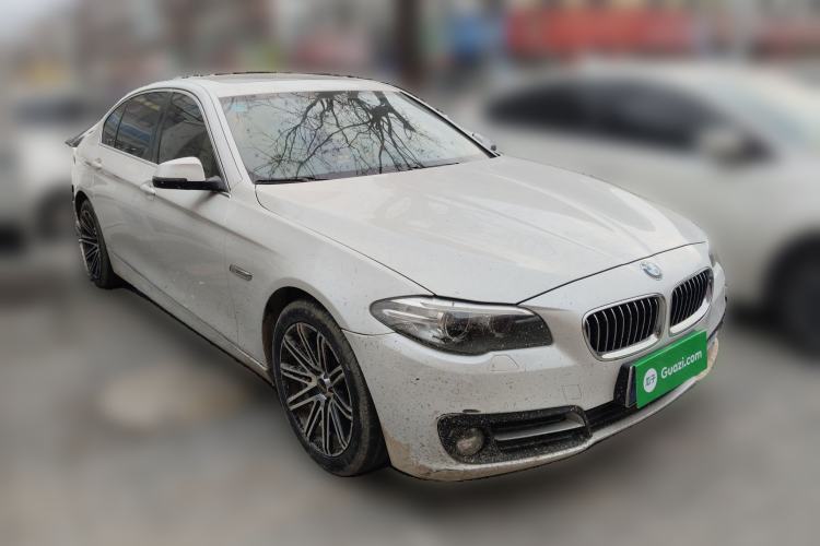 Used BMW 5 Series 2014 528Li Leading Model
