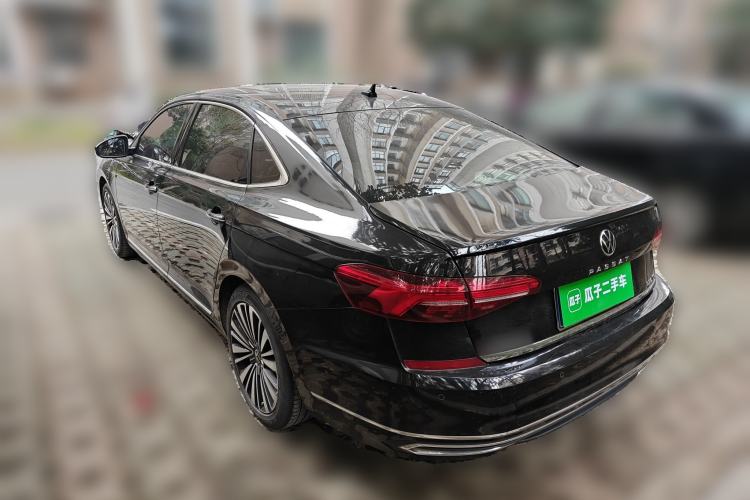 Used Volkswagen Passat 2020 Revised Version 330TSI Luxury Edition China VI Standard