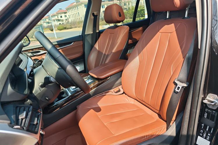 Used BMW X5 2015 xDrive28i
