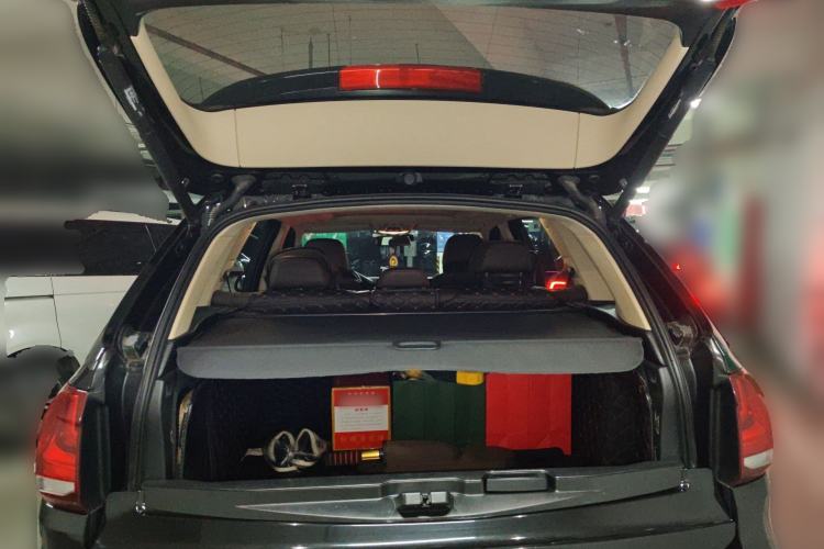 Used BMW X5 2018 xDrive35i Elegant Edition Trunk