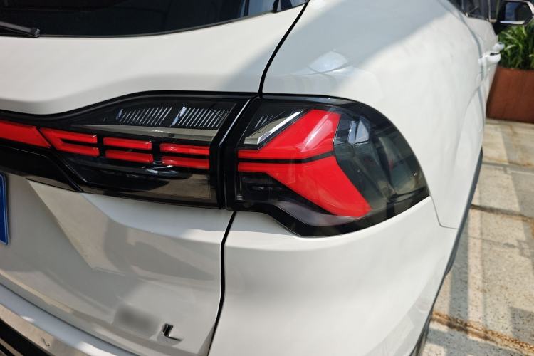 Used Geely Auto Haoyue L 2024 2.0T DCT Flagship Version
