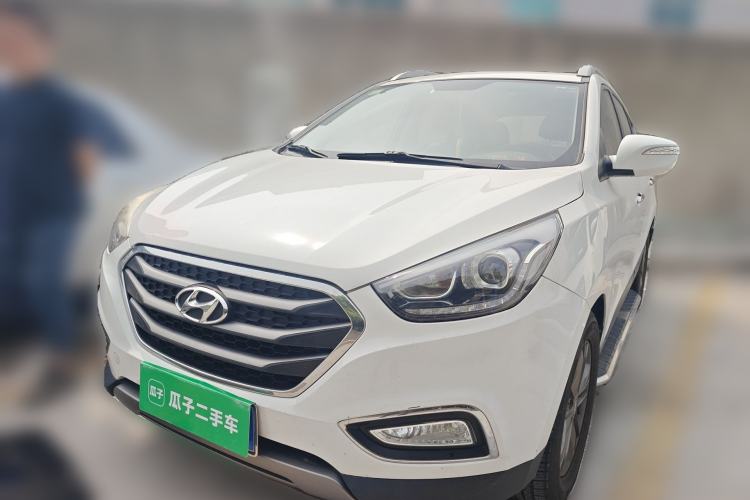 Used Hyundai ix35 2015 2.0L Automatic 2WD Smart Type China IV