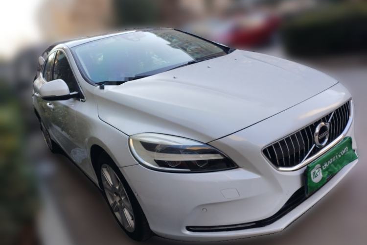 Used Volvo V40 2017 T3 Zhiya Edition