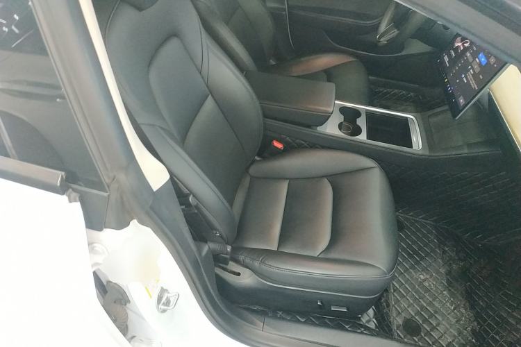 Used Tesla Model 3 2022 Rear-Wheel-Drive Version
