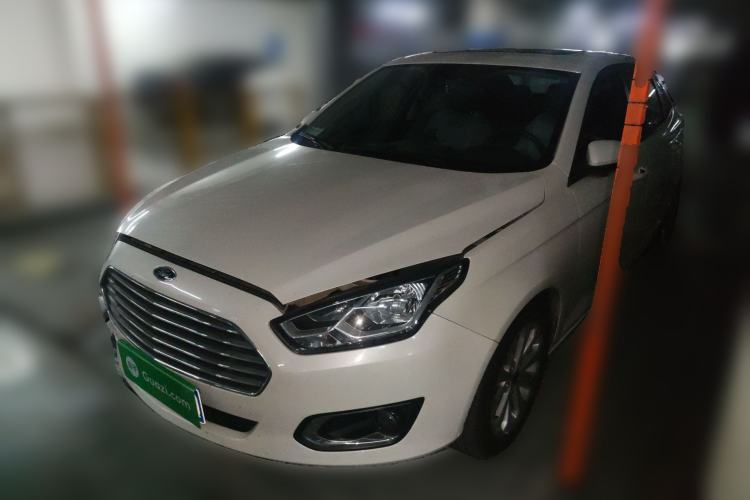 Used Ford Escort 2015 1.5L Automatic Fashion Model