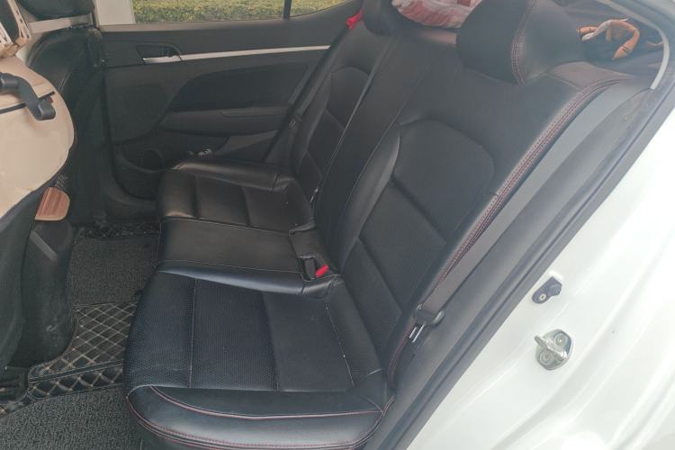 Used Hyundai Elantra (6th Generation / Lingdong) 2016 1.6L Automatic ZhiXuan – Elite Version