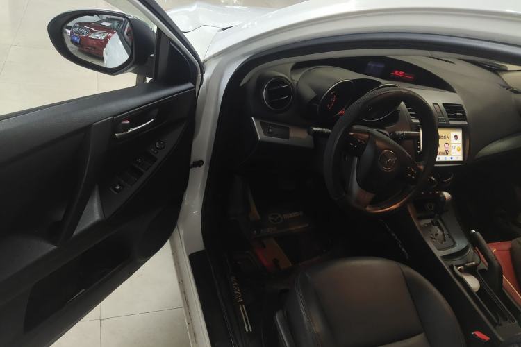 Used Mazda 3 2013 Sedan 1.6L Automatic Elite Model