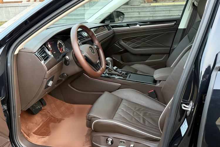 Used Volkswagen Phideon 2021 380TSI Prestige Edition