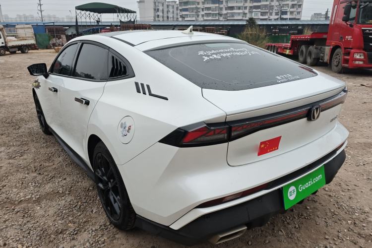 Used Changan UNI-V 2024 1.5T Prestige Edition