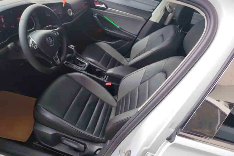 Used Volkswagen Sagitar 2022 280TSI DSG Flyover Edition
