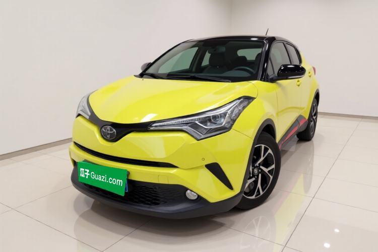 Used Toyota C-HR 2018 2.0L Luxury Sunroof Version China VI Standard