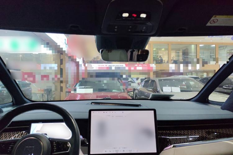 Used Zeekr 009 2022 WE Edition Center Console