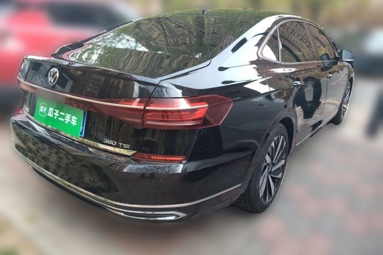 Used Volkswagen Passat 2025 Outstanding Model 380TSI Dragon Glory Edition