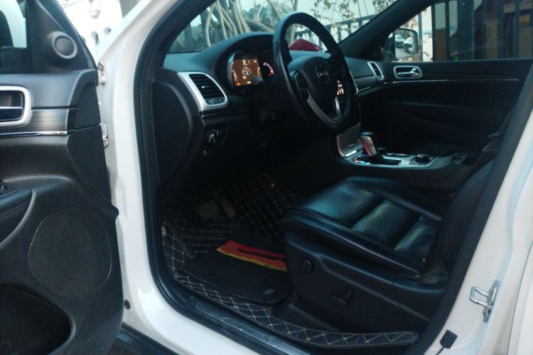 Used Jeep Grand Cherokee (Import) 2020 3.0L Elite Navigation Edition
