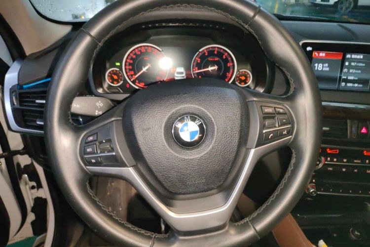 Used BMW X6 2018 xDrive28i
