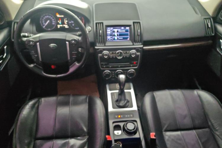 Used Land Rover Freelander 2 2013 2.2T SD4 SE Diesel Edition Center Console