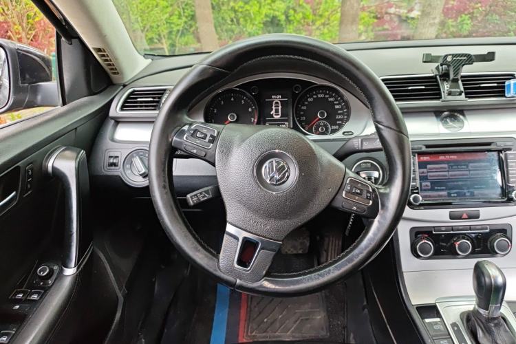 Used Volkswagen Magotan 2016 1.8TSI Smart Comfort Model