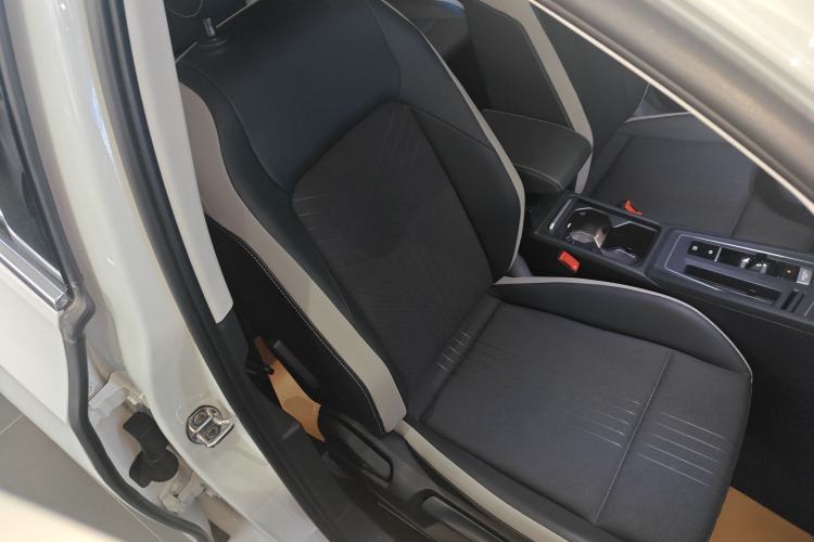 Used Volkswagen Golf 2021 280TSI DSG Pro Right Front Seat