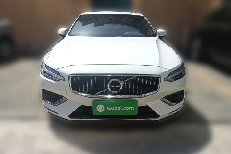 Used Volvo S60 2022 B4 Zhiyi Luxury Edition