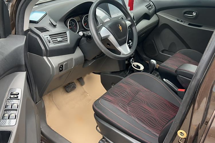 Used Jinbei Zhishang S30 2015 1.5L AMT Comfort Model