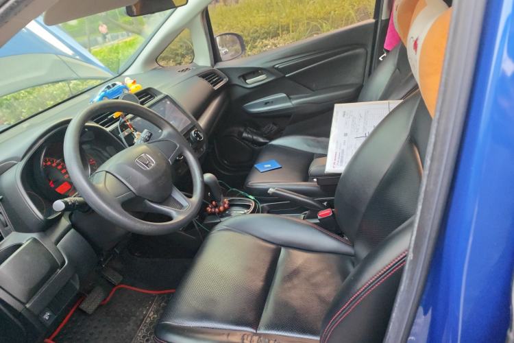 Used Honda Fit 2018 1.5L CVT Comfort Sunroof Version Left Front Seat