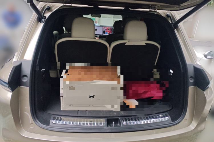 Used Li Auto L8 2023 Max model