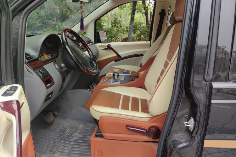 Used Mercedes-Benz Vito 