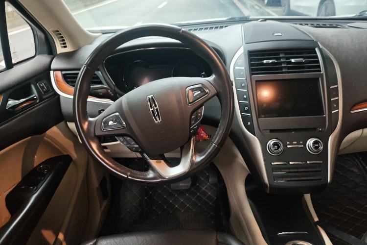 Used Lincoln MKC 2016 2.0T Two-Wheel Drive Luxury Edition