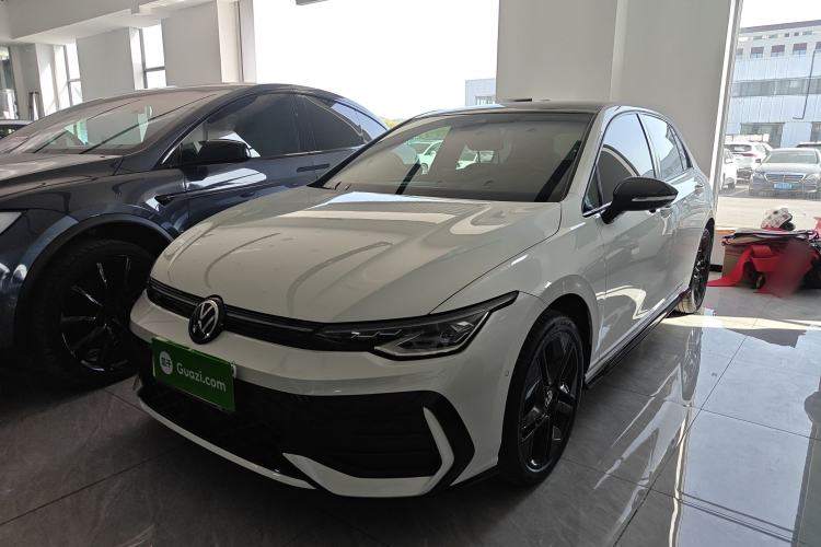 Used Volkswagen Golf 2026 300TSI R-Line