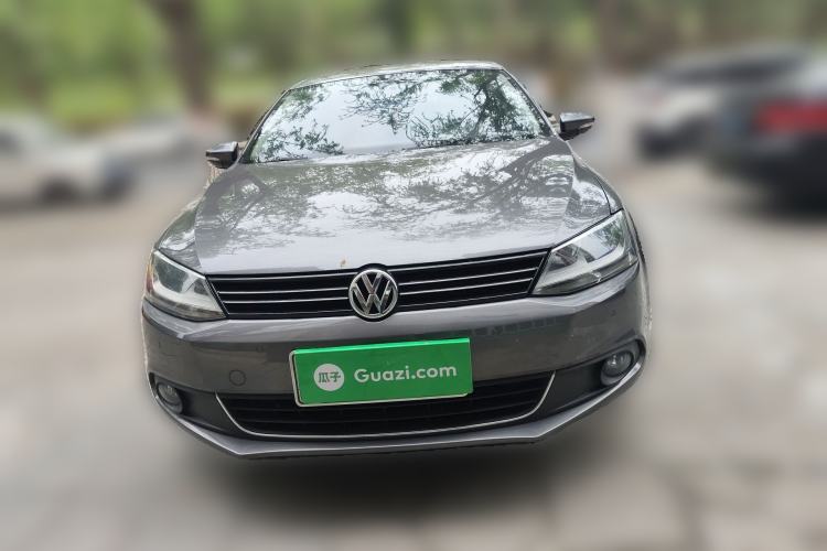 Used Volkswagen Sagitar 2012 1.4TSI Automatic Luxury Edition Front