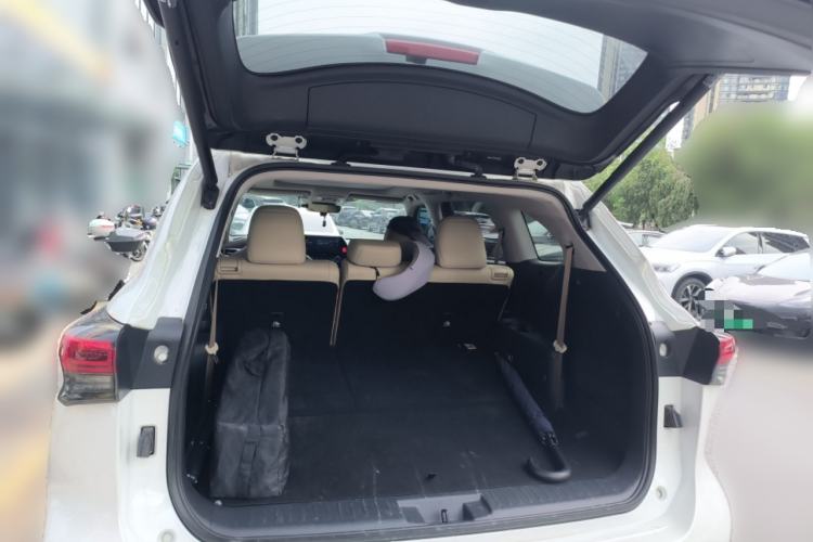 Used Toyota Highlander 2022 Dual-Engine 2.5L Two-Wheel Drive Prestige Edition 7-Seater Trunk