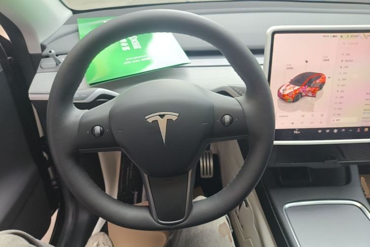 Used Tesla Model Y 2024 Rear-Wheel-Drive Version
