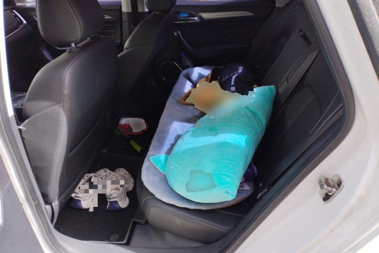 Used Roewe i6 2017 20T Automatic Internet ZhiZun Edition