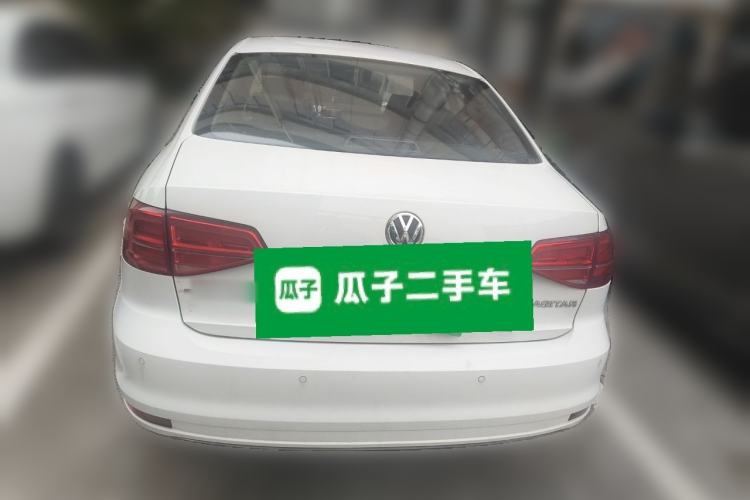 Used Volkswagen Sagitar 2018 1.6L Manual Comfort Model Rear