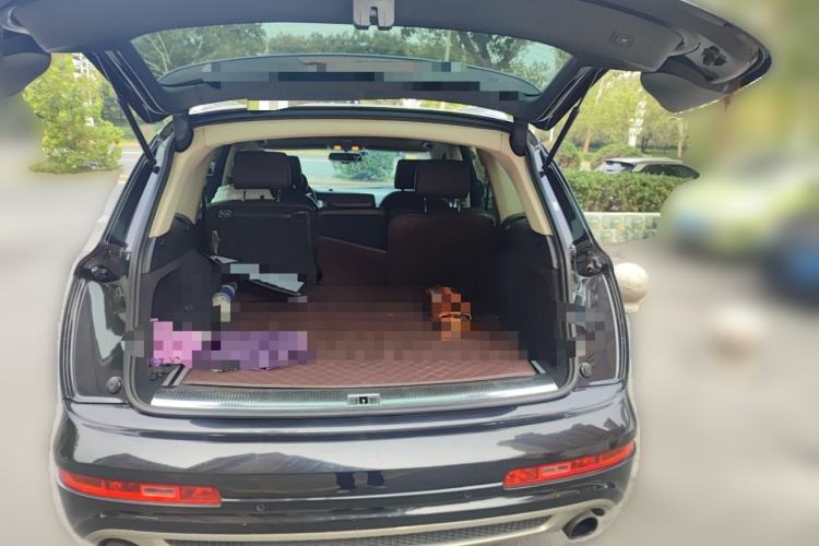 Used Audi Q7 2014 35 TFSI Ambition Edition Trunk