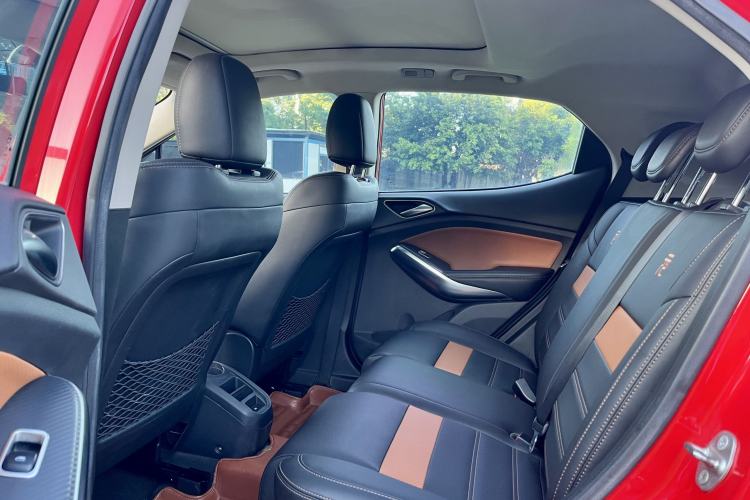 Used BYD Yuan 2016 1.5L Manual Luxury Version
