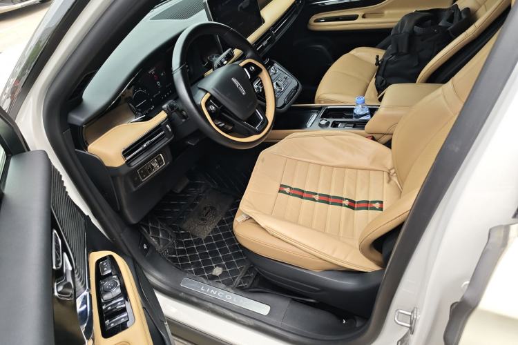 Used Lincoln Corsair 2021 2.0T Two-Wheel-Drive Luxury Edition Driver Seat