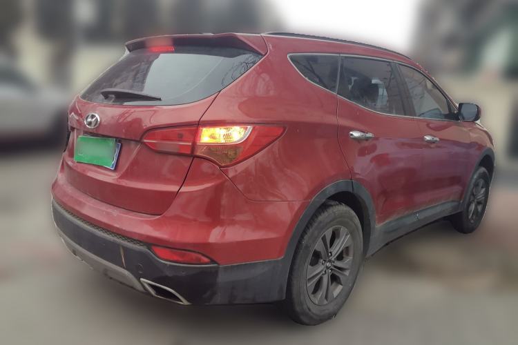 Used Hyundai Santa Fe 2013 Revised Version 2.4L Automatic All-Wheel Drive Smart Type Rear Right 45 Deg